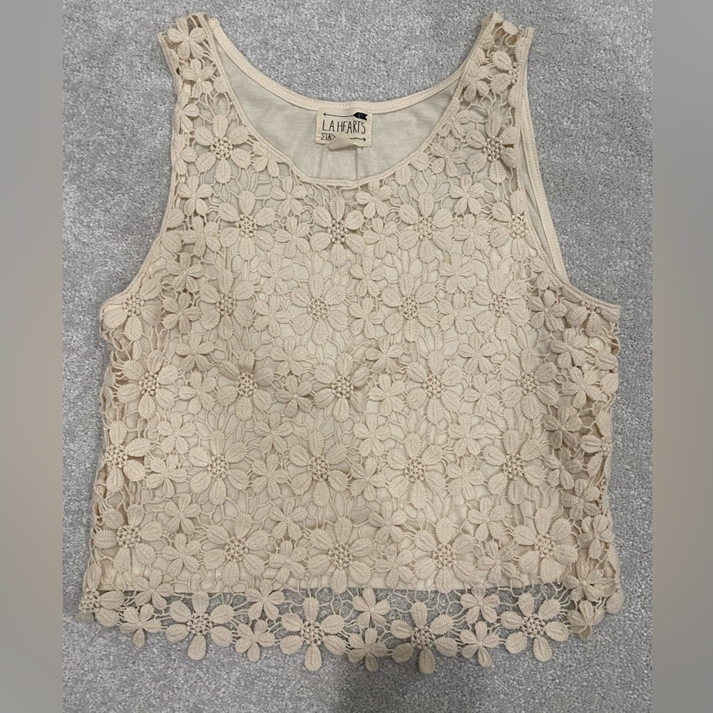 LA Hearts crochet floral crop top